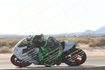 media/Nov-02-2025-CVMA (Sun) [[337aff29ab]]/Race 16-Formula Twins-Formula 40 UL(Holeshot)/